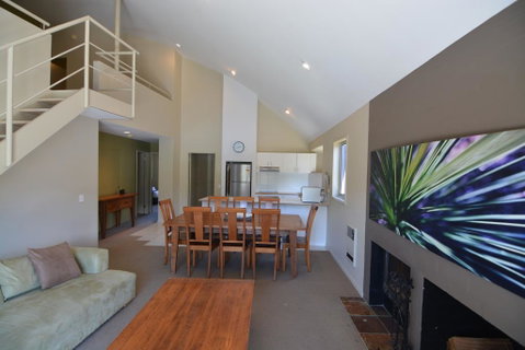 Crackenback 27 - Accommodation Main Beach 1