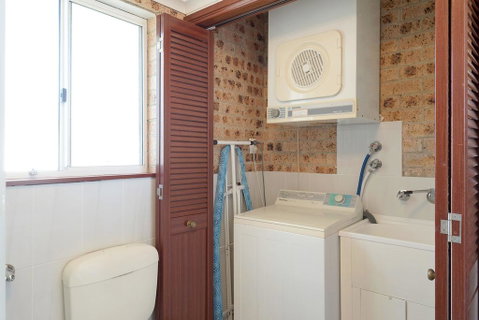 Crystal Waters Unit 2 - Accommodation Main Beach 2