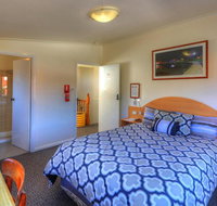 Dannebrog Lodge - Accommodation Main Beach