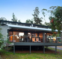 Dee Jays Studio - Accommodation Main Beach