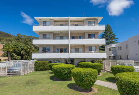 Del Rae Unit 8 - Shoal Bay - Accommodation Main Beach 1