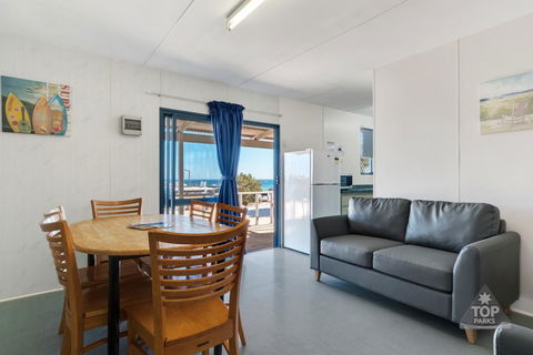 Denham Seaside Caravan Park - Accommodation Main Beach 2