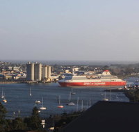 DevonPORT VIEWS - Accommodation Main Beach