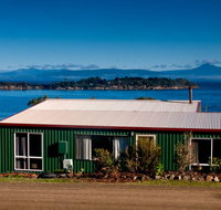 Discover Bruny Island Holiday Accommodation - Accommodation Main Beach