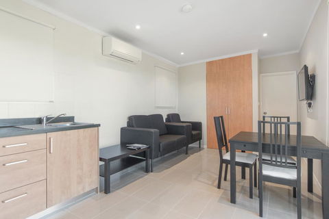 Discovery Parks - Onslow - Accommodation Main Beach 1