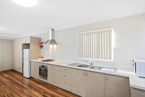 Discovery Parks - Coogee Beach - Accommodation Main Beach 3