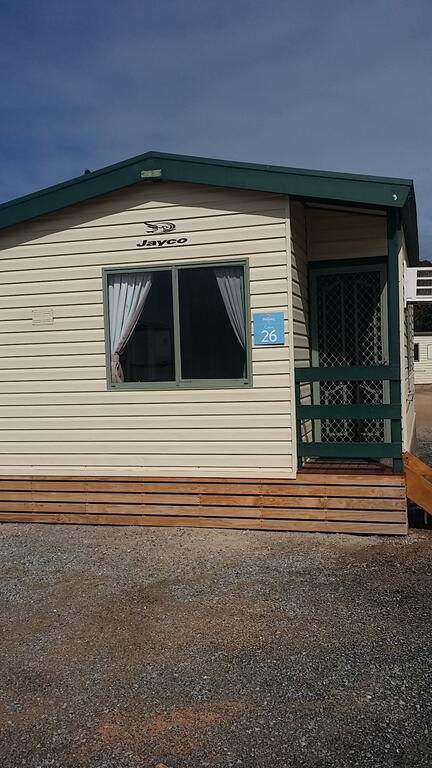 Discovery Parks - Streaky Bay Foreshore - Accommodation Main Beach 2