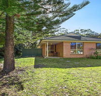 Dolphin Cottage - in the heart of Callala Beach - Accommodation Main Beach
