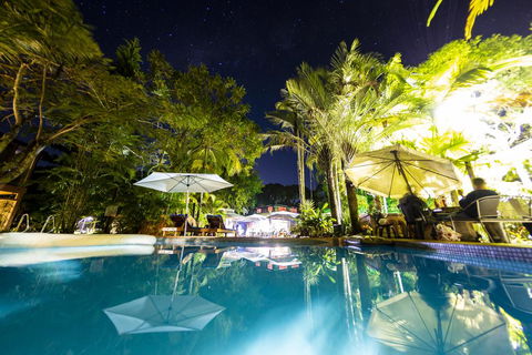 Dougies Backpackers Resort - Accommodation Main Beach 0