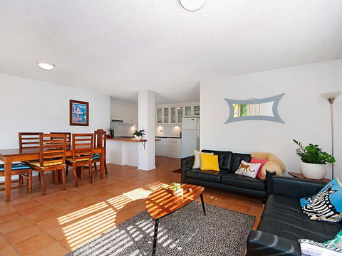 EAST COAST ESCAPES - Byron Beachfront - Accommodation Main Beach 2