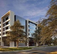 East Hotel and Apartments - Accommodation Main Beach