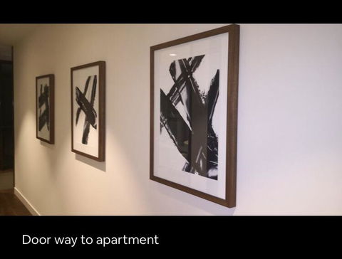 Eco ,modern And Private Home - Accommodation Main Beach 3