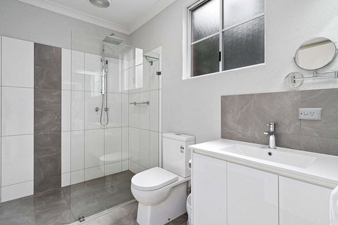 Econo Lodge Border Gateway Wodonga - Accommodation Main Beach 3