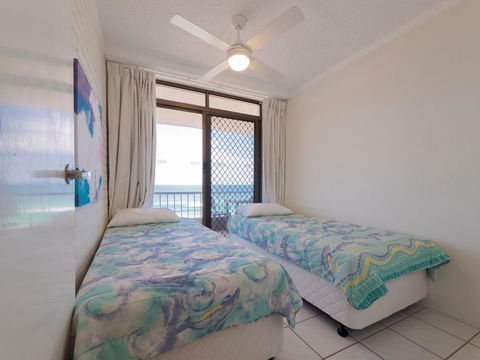 Edgecliffe Unit 4, 4 Esplanade Kings Beach - Accommodation Main Beach 1