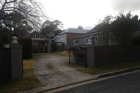 Edward Lane Apt3 - Accommodation Main Beach 3