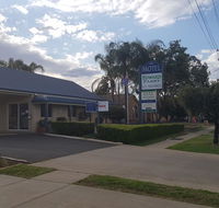 Edward Parry Motel and Apartments - Accommodation Main Beach