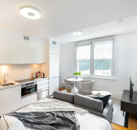 Elegantly Styled Studio In Stunning Glebe Estate - Accommodation Main Beach
