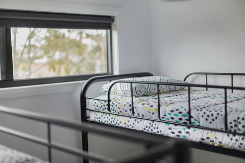 Elevation - Waterviews In Newlands Arm - Accommodation Main Beach 3