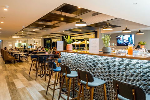 Elite Gold Coast - Accommodation Main Beach 1