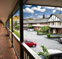 Elizabethan Lodge - Accommodation Main Beach