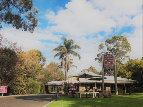 Eltham Motor Inn - Accommodation Main Beach 1