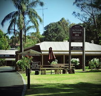 Eltham Motor Inn - Accommodation Main Beach