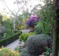 Eltham South Lodge - Accommodation Main Beach