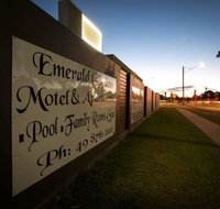 Emerald Gardens Motel  Apartments - Accommodation Main Beach