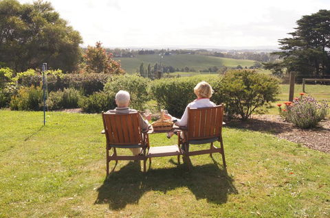 Emerald Hills Cottage - Accommodation Main Beach 3