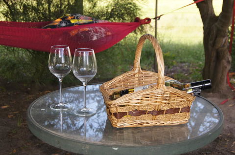 Emerald Hills Cottage - Accommodation Main Beach 2