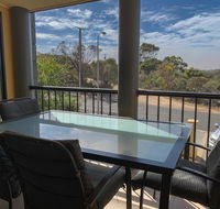 Endeavour 6 - Accommodation Main Beach