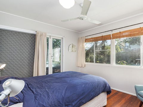 Endless Summer - Accommodation Main Beach 3