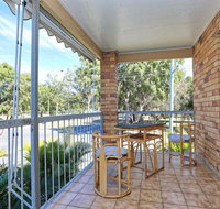 Enjoy Sunsets and Waterviews from your private Balcony - Accommodation Main Beach