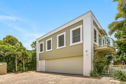 Enjoy The Views, Sunshine Beach - Accommodation Main Beach 0