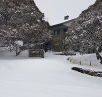 Eremo Lodge 1 - Accommodation Main Beach