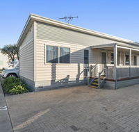 Esperance Bay Holiday Park - Accommodation Main Beach
