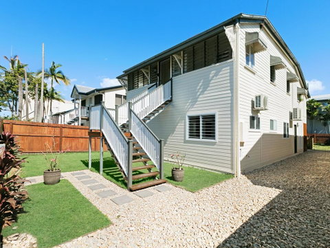 Estilo Bed And Breakfast - Accommodation Main Beach 2