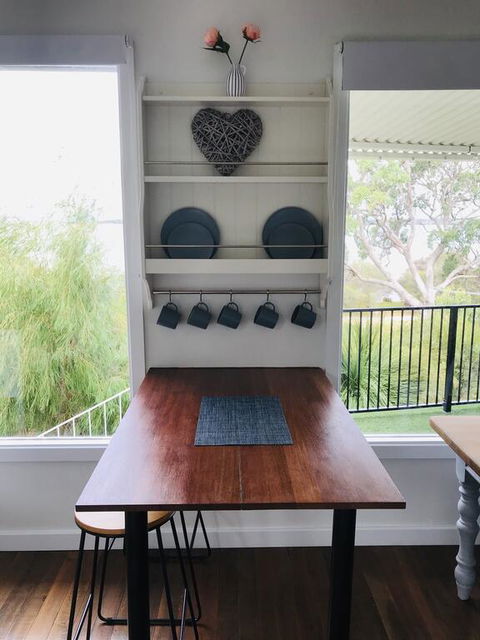 Estuary Cottage, Mandurah, Dawesville - Accommodation Main Beach 3