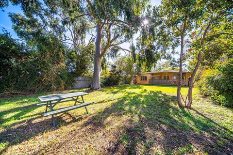 Evergreen On Franklin-Family Friendly - Wifi - Unique - Accommodation Main Beach 2