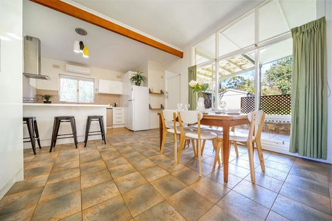 Evergreen On Franklin-Family Friendly - Wifi - Unique - Accommodation Main Beach 1