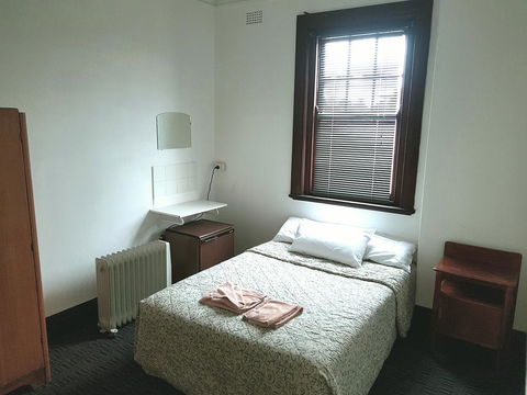 Exchange Hotel Blayney - Accommodation Main Beach 0