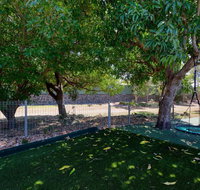 Fabulously Presented Family Retreat on Bribie Island - Accommodation Main Beach