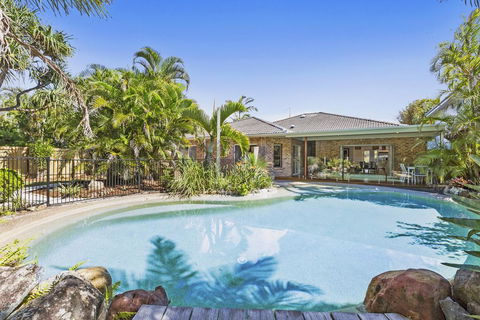 Fairlight - Tweed Coast Holidays - Accommodation Main Beach 2