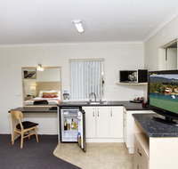 Fairway Motor Inn - Accommodation Main Beach