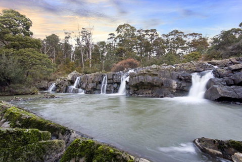 Falls River Luxury Accommodation - Accommodation Main Beach 1