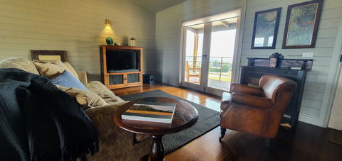 Fellcroft Farmstay - Accommodation Main Beach 2