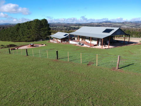 Fellcroft Farmstay - Accommodation Main Beach 0