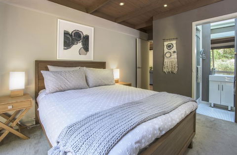 Fernview On Falls - Accommodation Main Beach 2
