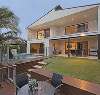 Flamingo Key - Accommodation Main Beach