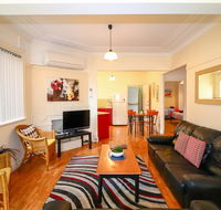 Flexi 2 at Belmont - Accommodation Main Beach